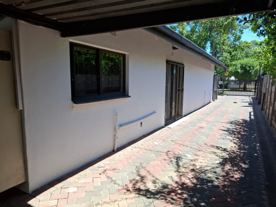 5 Bedroom Property for Sale in Hospitaalpark Free State